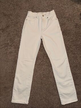 Madewell 90’s Straight-Leg High-Rise White Jeans